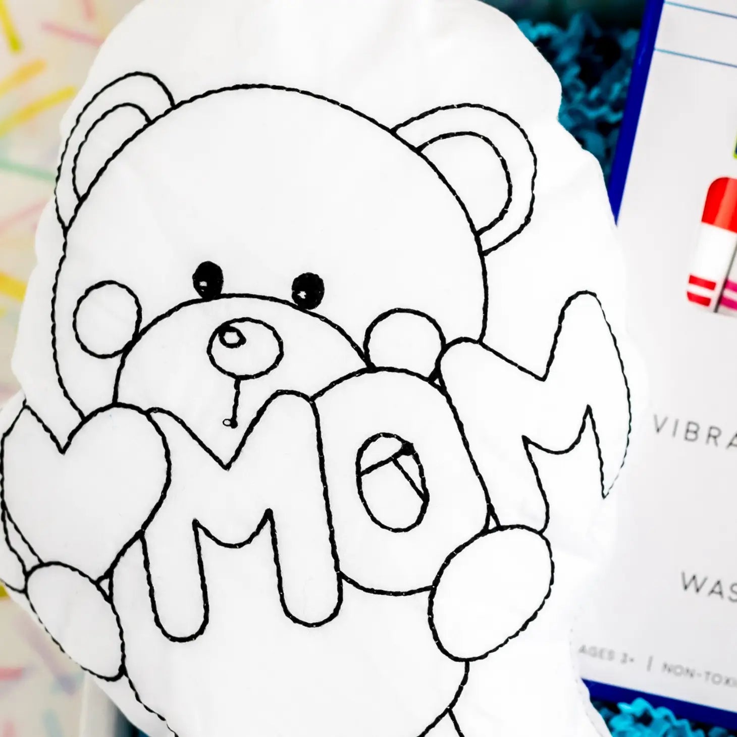 Doodle Art Pillow Kit: I Love Mom Bear